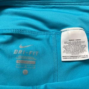 Nike blue golf skirt size L